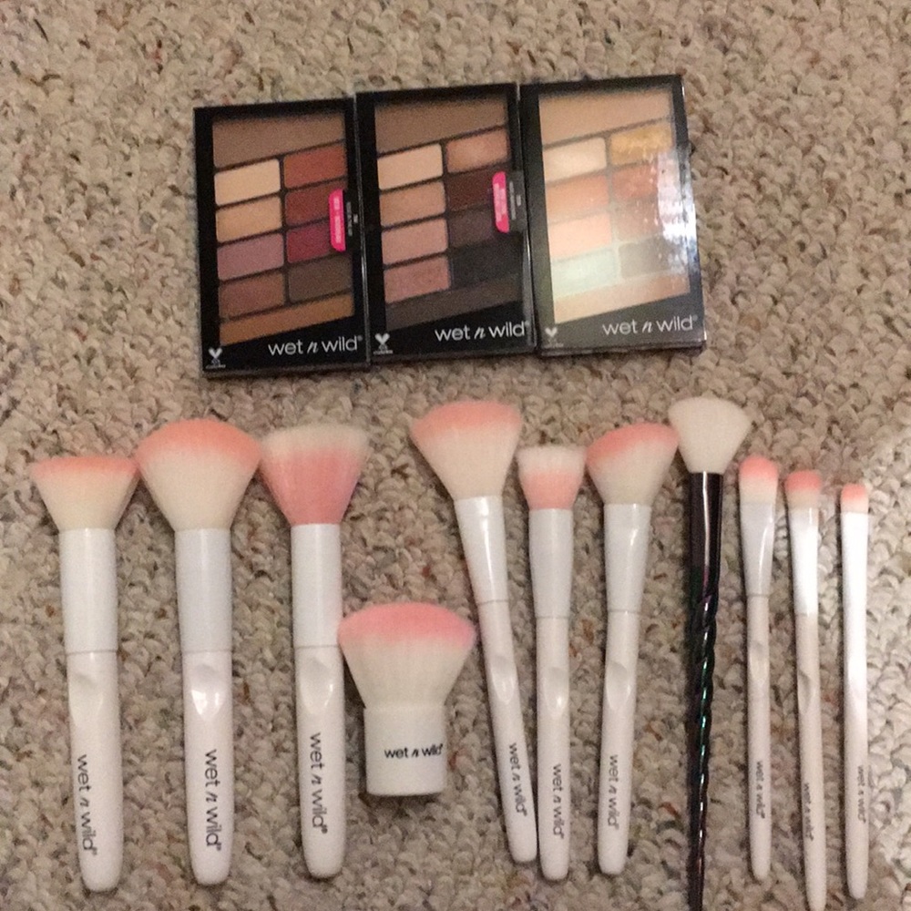 Wet n Wild bundle